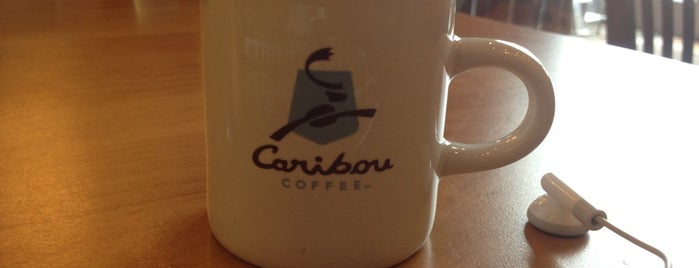 Caribou Coffee is one of Lieux qui ont plu à Jason.