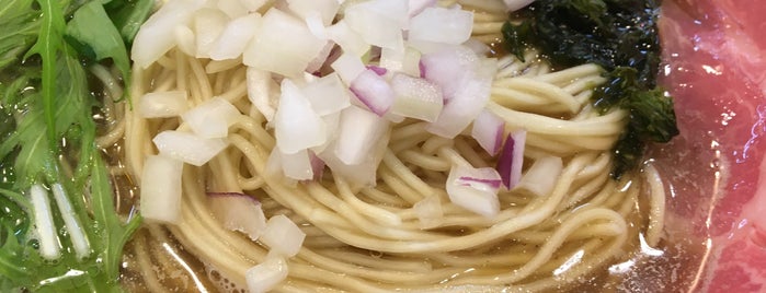 博多長浜ラーメン 六角堂 町田店 is one of 御食事どころ.