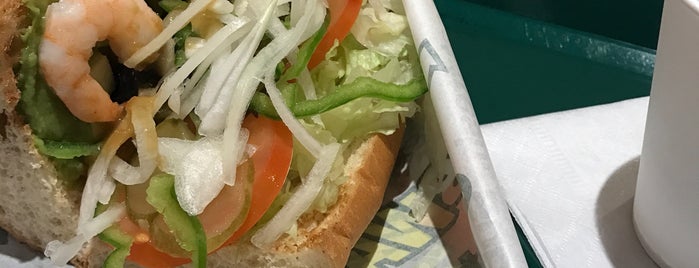 Subway is one of 食事.