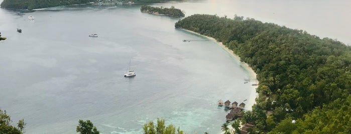 Kri Island is one of Cottage.