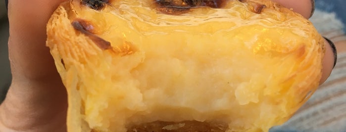 Manteigaria is one of Locais curtidos por eleni.