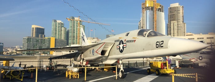 USS Midway Flight Deck is one of Christianさんのお気に入りスポット.