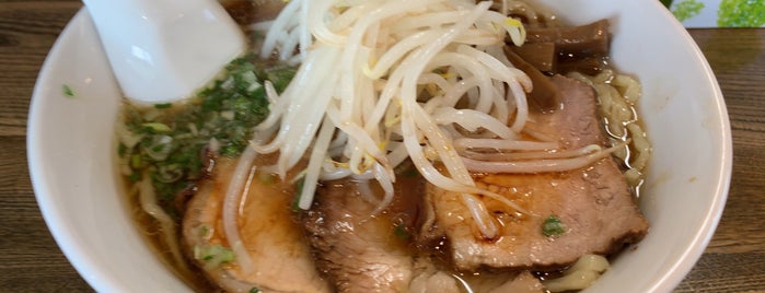 小田原ラーメン 郁 秦野店 is one of Hide 님이 저장한 장소.