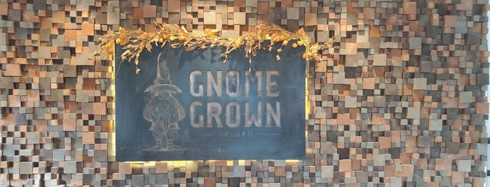 Gnome Grown is one of Enrique’s Liked Places.