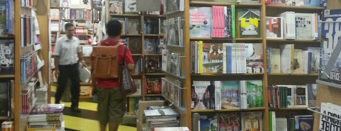 Basheer Graphic Books is one of Singapore:Café, Restaurants, Attractions and Hotel.