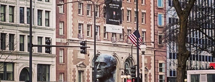 Head Of Sir Georg Solti is one of Lieux qui ont plu à Marcos.