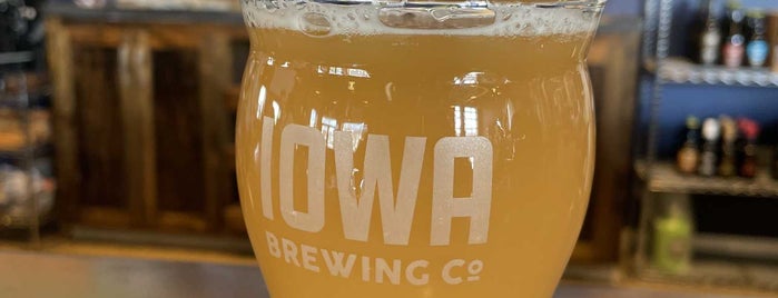 Iowa Brewing Co. is one of สถานที่ที่ Matt ถูกใจ.