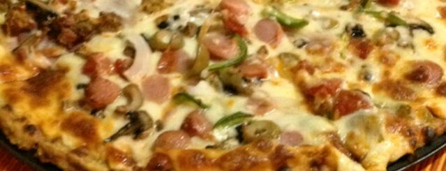 Verdes Pizza is one of Gespeicherte Orte von Javier.