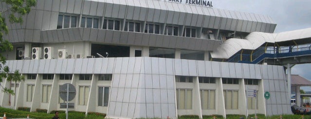 Batam Centre International Ferry Terminal is one of le 4sq with Donald :).