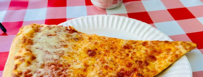Pizza places I must try!!!