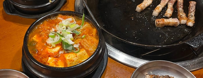 추풍령 칼삼겹살 is one of Seoul Caliber.