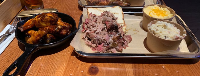 The Ranch Smokehouse is one of Lidiaさんのお気に入りスポット.