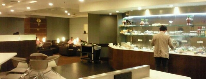 Lufthansa First Class Lounge is one of Lufthansa Airport Lounges.