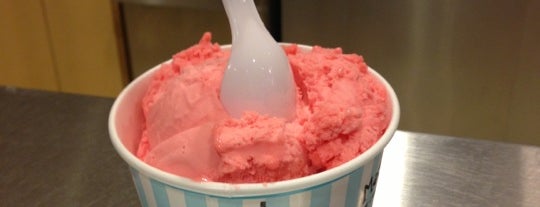 Marble Slab is one of Lugares guardados de Vanessa.