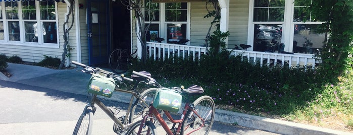 Napa Valley Bike Tours & Rentals is one of Lugares favoritos de Rob.
