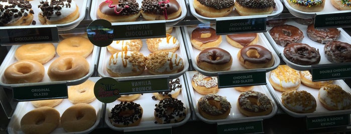 Krispy Kreme is one of Deepak : понравившиеся места.