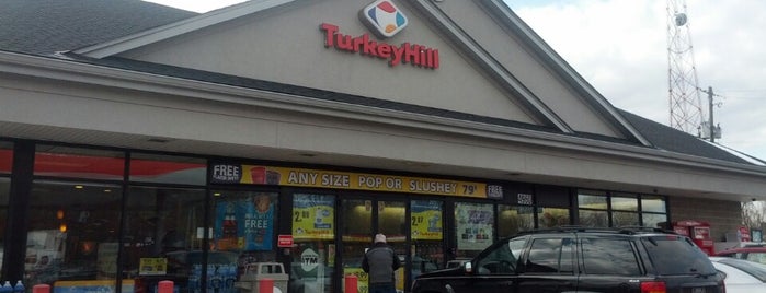 Turkey Hill Minit Markets is one of Rew's Saved Places.