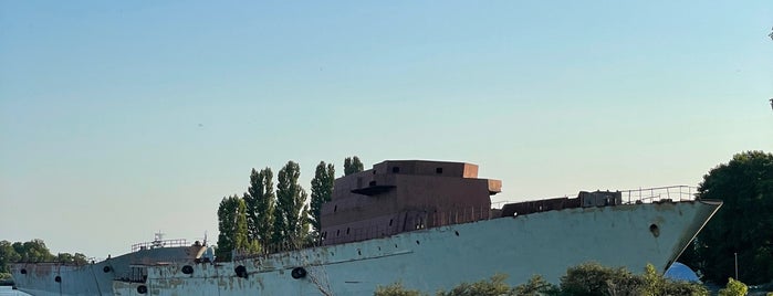 Кладбище военных кораблей is one of Калининград.