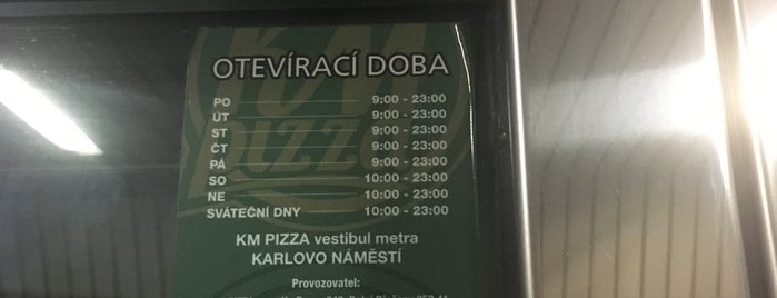 KM Pizza is one of Christoph'un Beğendiği Mekanlar.