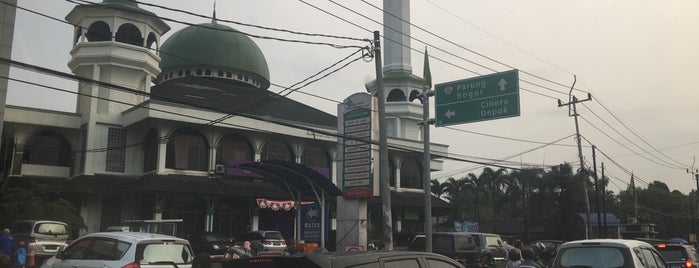 Masjid Student Center UIN Syarif Hidayatullah Jakarta is one of UIN SyaHida's spot.