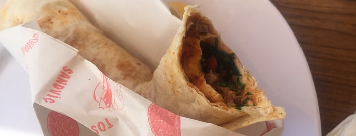 Afiyet Mersin tantuni is one of Celalさんのお気に入りスポット.