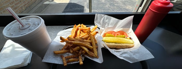 Poochie's Hot Dogs is one of Fries.