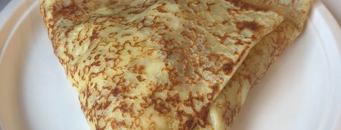 Hazelnuts Creperie is one of Locais curtidos por Lesley.
