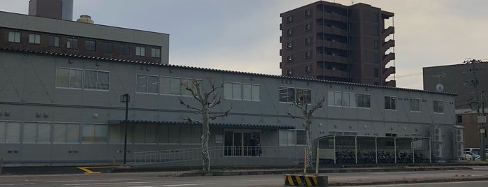 地方裁判所