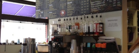Espresso Royale is one of สถานที่ที่ Kellen ถูกใจ.