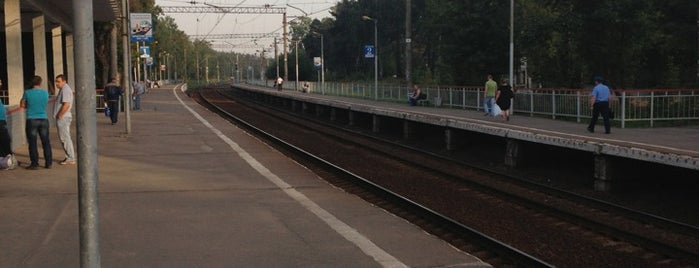 Ж/Д платформа Чкаловская is one of Вокзалы и станции Ярославского направления.