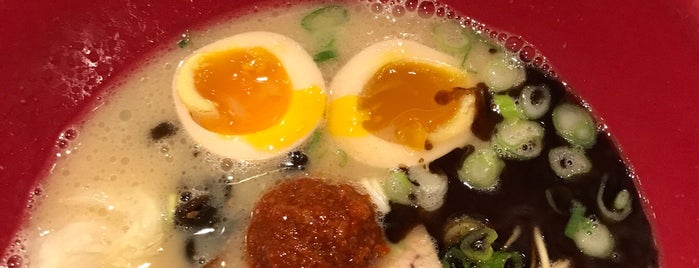 Ippudo is one of Locais curtidos por Alex.