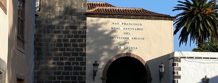 Iglesia del Santisimo Cristo is one of Тенерифе.