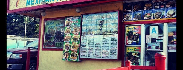 Alanberto's Mexican Food is one of San Diego: Taco Shops & Mexican Food.