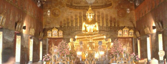 Wat Rakang is one of ตะลอนทัวร์(วัด).