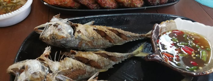 ล้านปลาทูรวย is one of Food outside BKK.