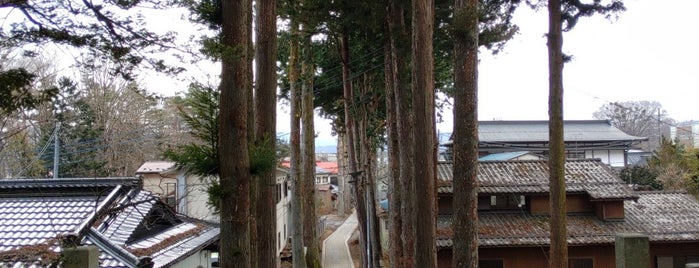 山中浅間神社 is one of 行きたい神社.