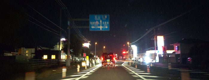中村町交差点 is one of 交差点（香川県）.