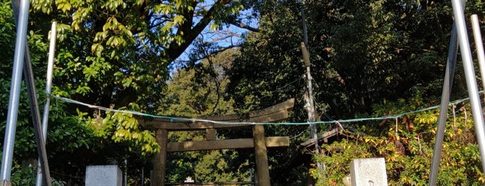 上ヶ原八幡神社 is one of 摂津国武庫郡の神社.