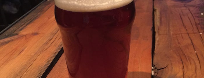 Hogshead Brewery is one of Lugares favoritos de Ryan.