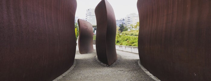 Olympic Sculpture Park is one of Lugares guardados de Nichole.