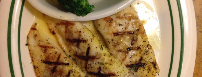 Flanigan's Seafood Bar & Grill is one of Posti che sono piaciuti a Lucia.