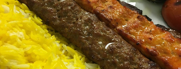 Soltani Restaurant is one of G'ın Beğendiği Mekanlar.