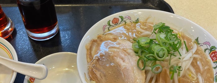 Gyoza Ohsho is one of 中華とラーメン.