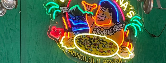 Da Big Kahuna Pizza-n-Stuffs is one of Hawaii favorites.