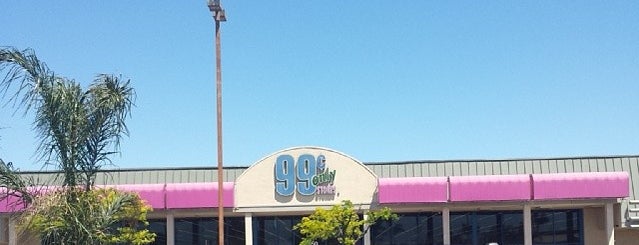 99 Cents Only Stores is one of สถานที่ที่ Ryan ถูกใจ.