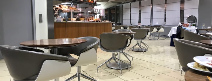 Lufthansa Senator Lounge is one of All 2018/2.