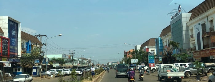 Dao Heuang Market is one of Laos.