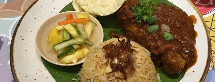 Siti Li Dining is one of KL Local Cuisine.