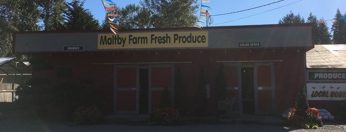 Maltby Produce Market is one of Larissaさんのお気に入りスポット.