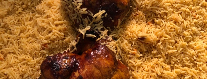 مطعم الحمراء البخاري is one of Posti che sono piaciuti a Hesham.